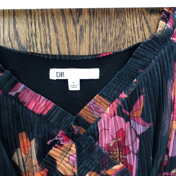 DR 2 floral pleated 70s vintage vibes dress - Picture 3 of 4